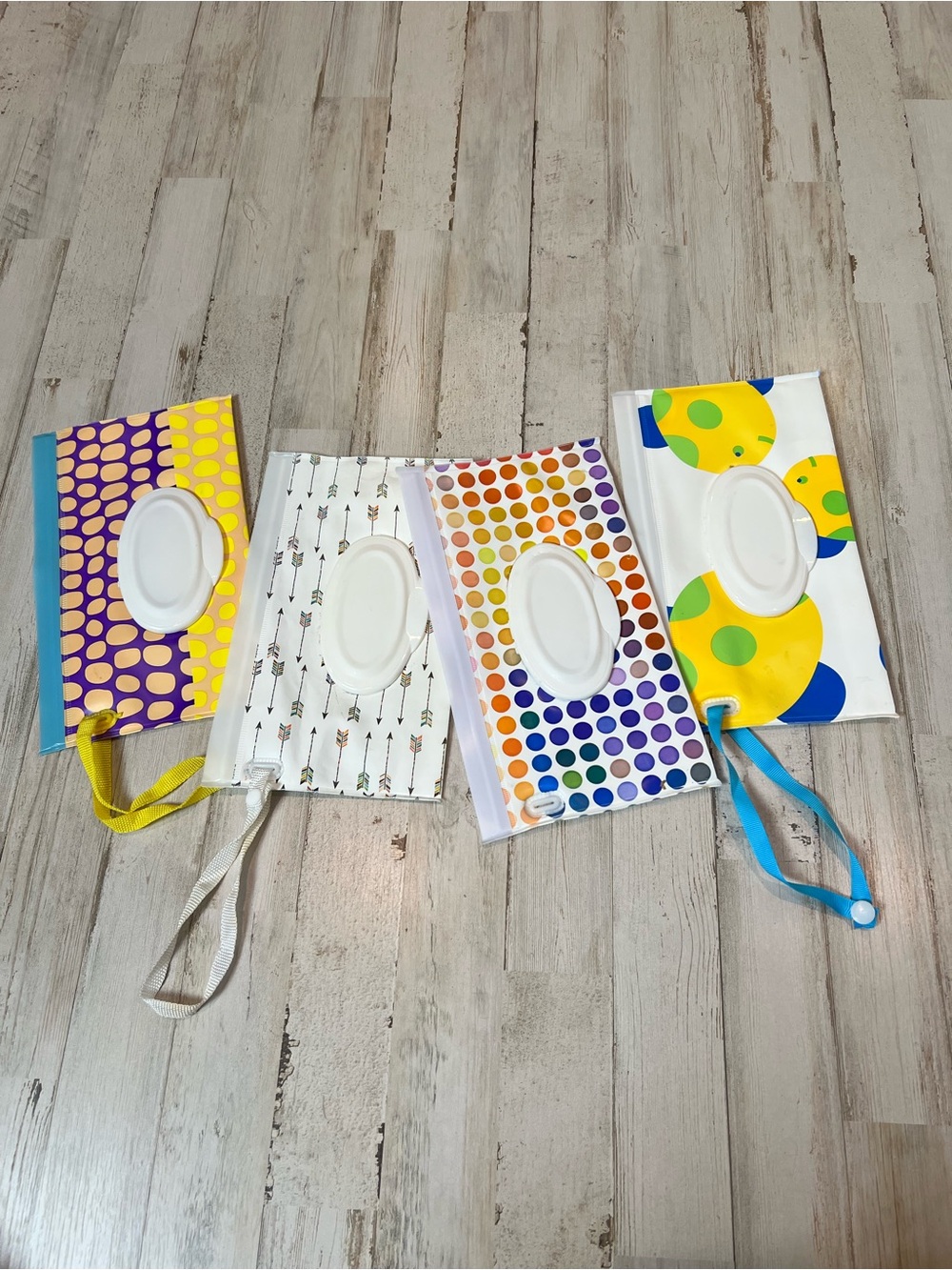 Portable Wet Wipe Pouch - Multicolor